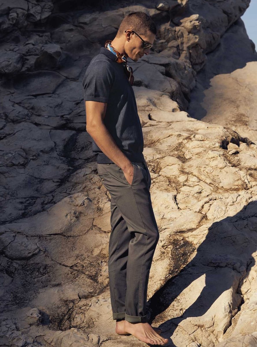 PANTALONE CON TESSUTO BICOLORE - immagine 2