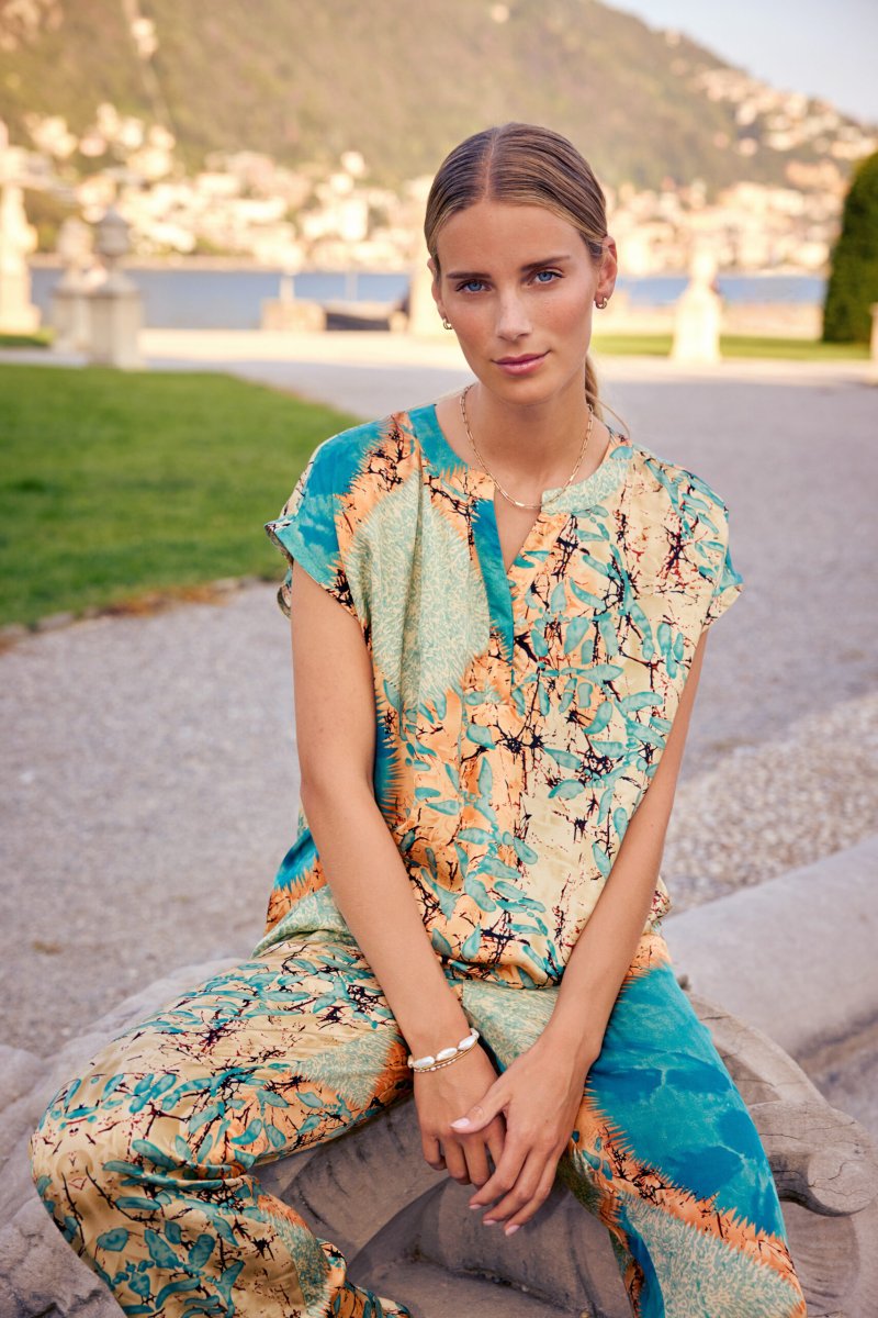 Blusa Elegante in Viscosa e LENZING™ ECOVERO™