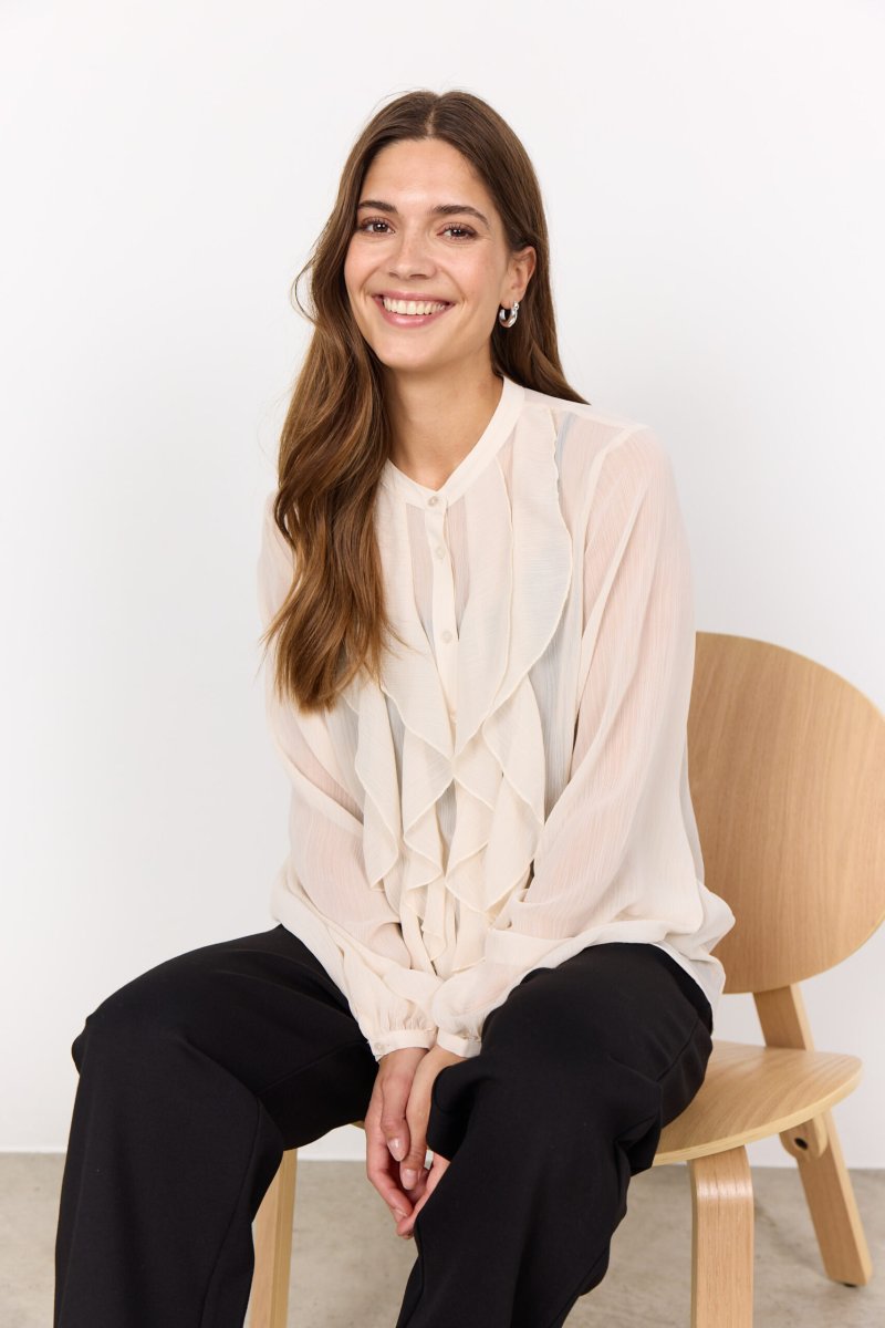 Blusa con Volant nera e vaniglia – Eleganza e Sostenibilità - immagine 9