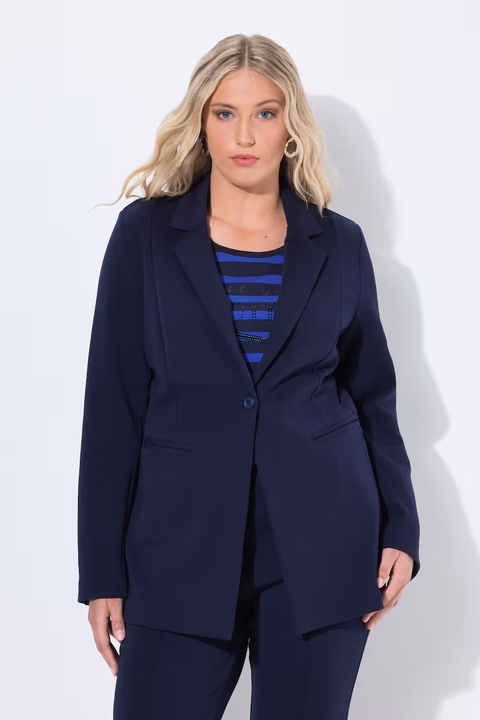Blazer Donna Blu Notte in Jersey Elasticizzato โ Taglio Svasato con Revers, Elegante e Comodo