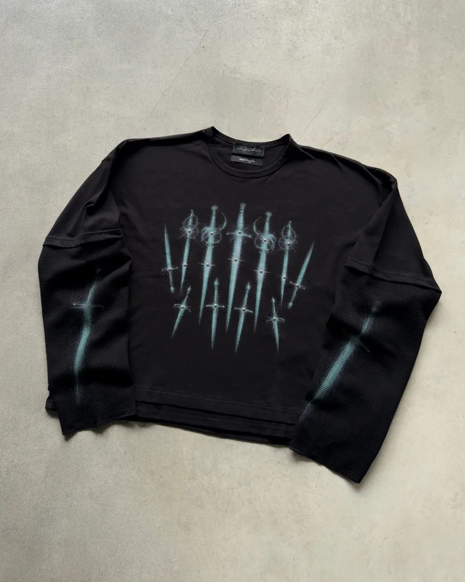 Formy Studio Eleven Swords Longsleeve