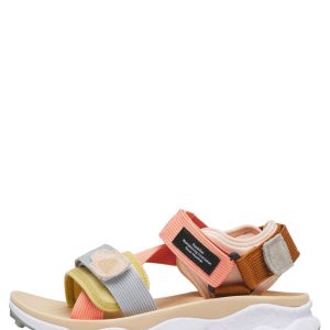 FLOWER MOUNTAIN Donna