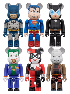 (PREORDER) Bearbrick 100% Chase Batman Hush #1 Case of 12 pcs